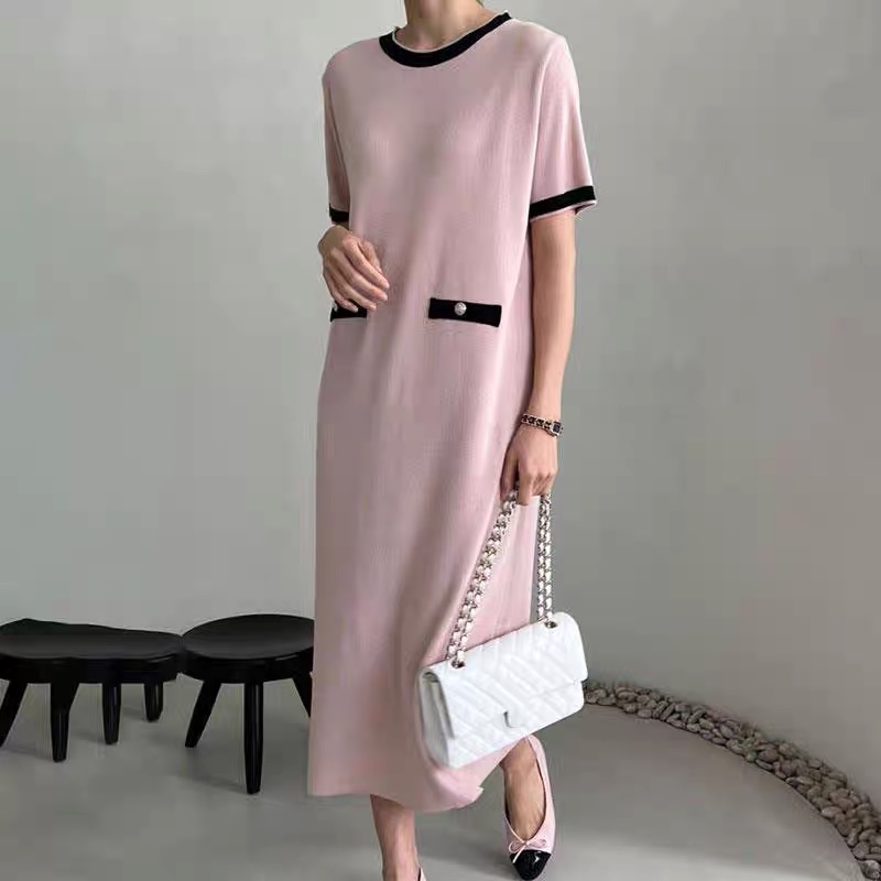 Korean chic summer elegant temperament round neck contrasting color design loose straight short-sleeved ice silk knitted dress