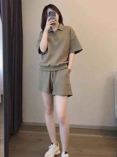 Waffle suit summer new solid color temperament goddess model Internet celebrity age reduction street POLO collar shirt two-piece set for women