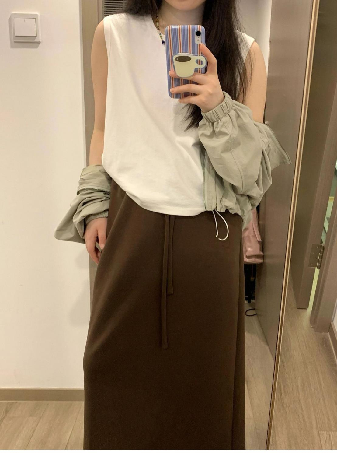Design niche short coat retro long-sleeved jacket 2024 spring and summer simple solid color short little jacket