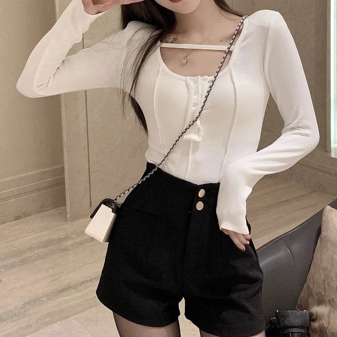 2024 New Spring Outerwear Stretch Shorts Women's High Waist Black Slim Versatile A-line Suit Wear Outer Hot Pants Trendy