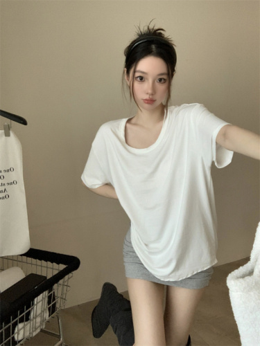 Real shot Basic solid color Korean style new V-neck versatile short-sleeved bottoming loose T-shirt top