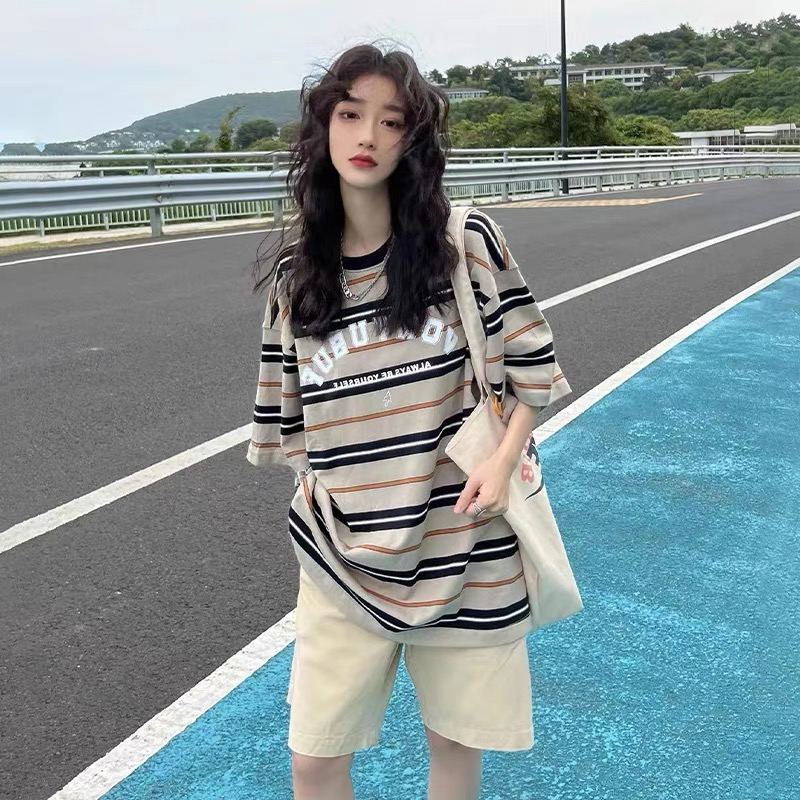 撞色條紋短袖t恤女2024年新款夏季港風復古學生寬鬆bf半袖上衣潮