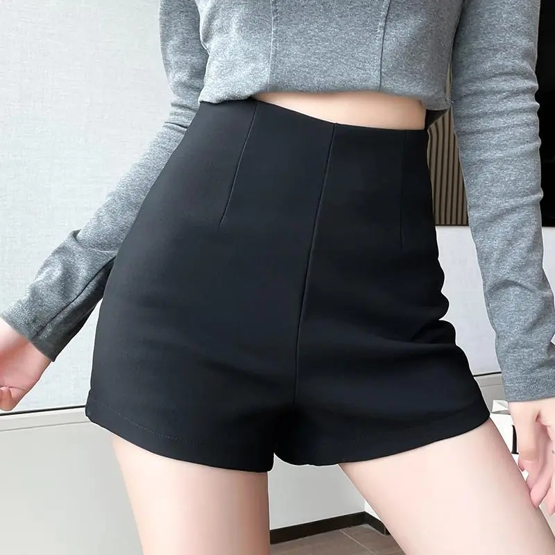 Suit shorts women's outer wear autumn and winter 2024 spring and summer new high-waisted slim a-line small black leggings
