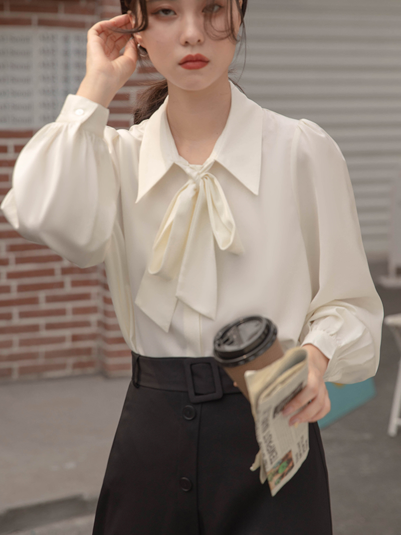 Spring lantern sleeve temperament bow shirt white shirt women's long-sleeved tie design professional top autumn