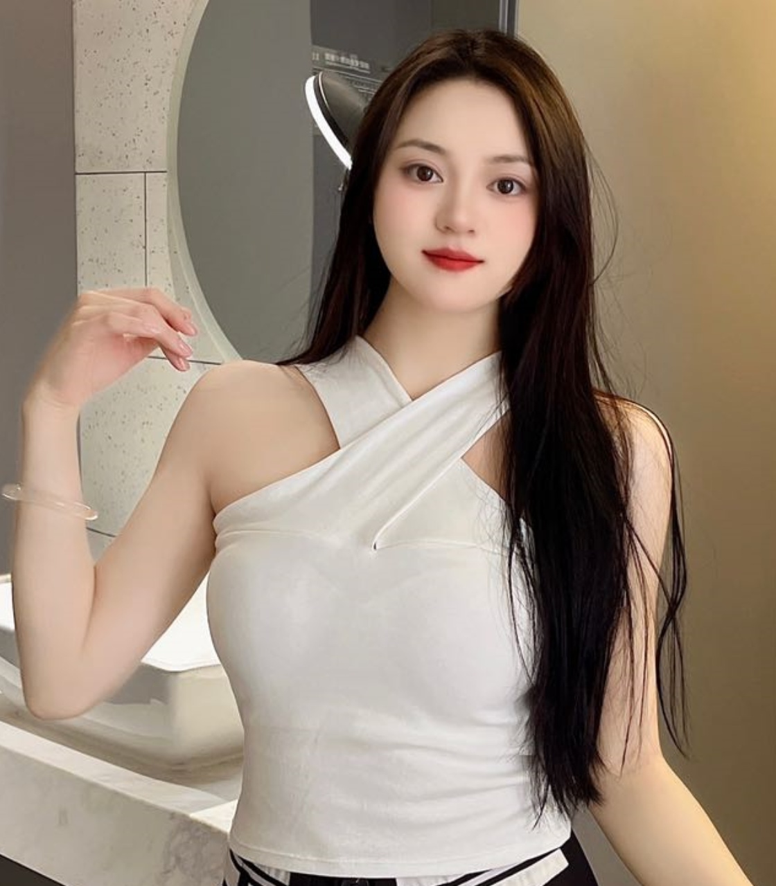 性感辣妹交叉吊帶性感辣妹設計感小眾上衣