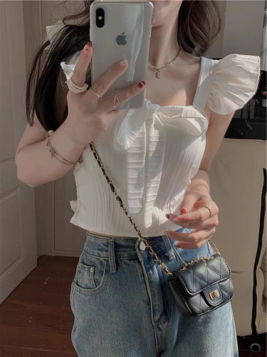 Ruffled small flying sleeves short solid color vest for women 2024 spring and summer Korean version temperament versatile tank top with chest pads