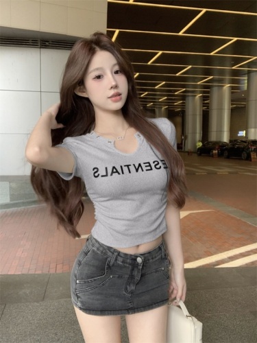 Real shot!  Letter printed retro T-shirt for hot girls, pure desire V-neck tight short top, design bottoming top