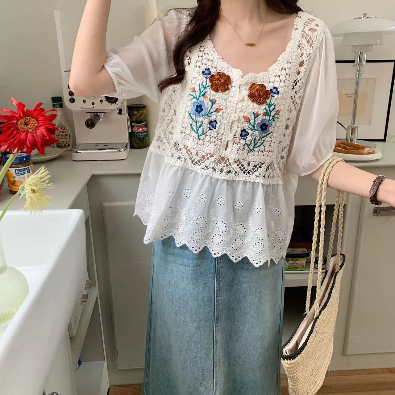 French top for women summer thin chiffon splicing knitted design niche French puff short-sleeved V-neck shirt