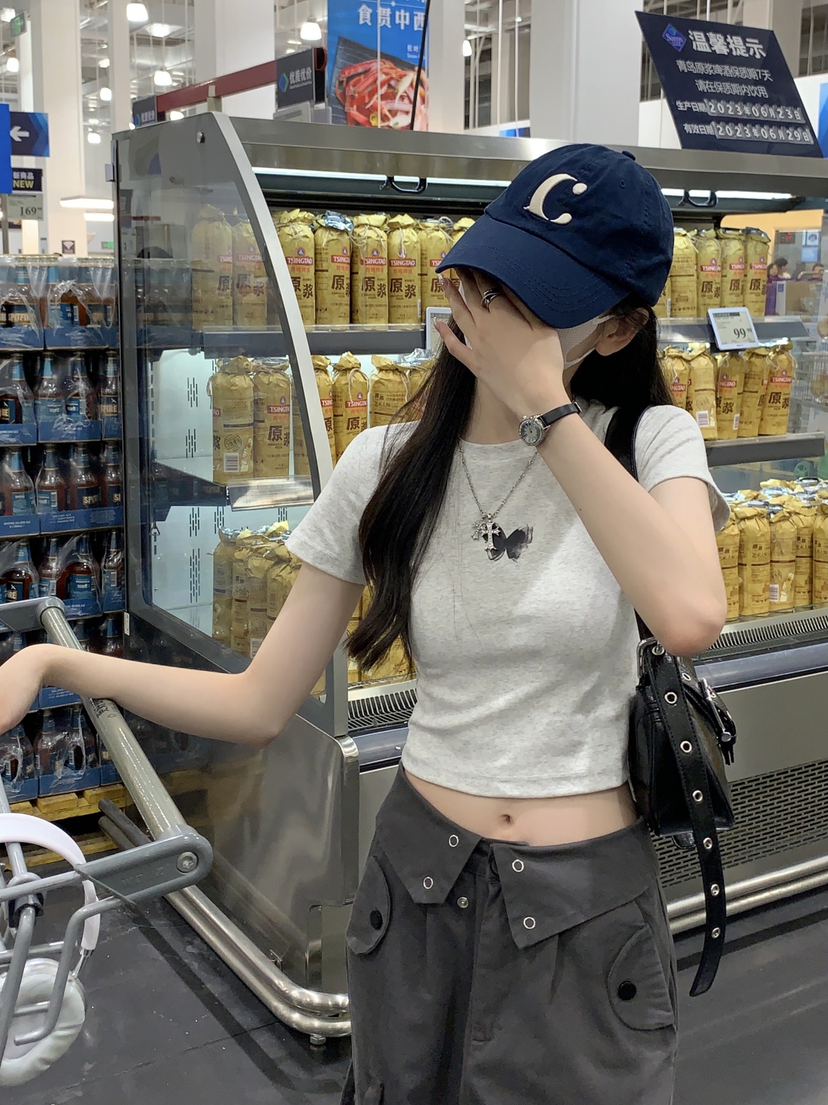 Actual shot of spring and summer Korean style right shoulder butterfly print short slim round neck pure cotton short-sleeved T-shirt for women
