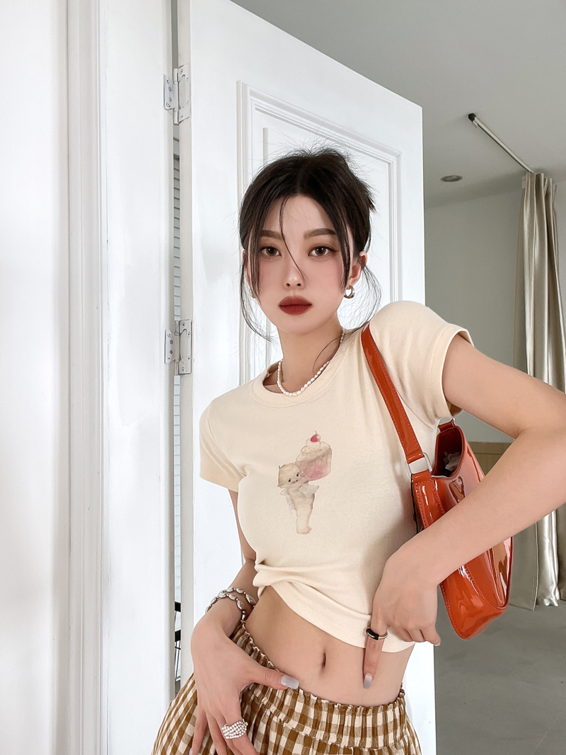甜美修身短款T恤女短袖夏季卡通圓領套頭百搭休閒簡約