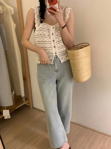 Summer commuting solid color short square collar hollow knitted cardigan top with Korean style design and niche style