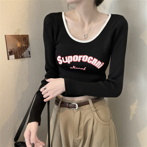 Real shot of sweet and spicy square neck short T-shirt for women spring long-sleeved slim bottoming shirt with tight top inside