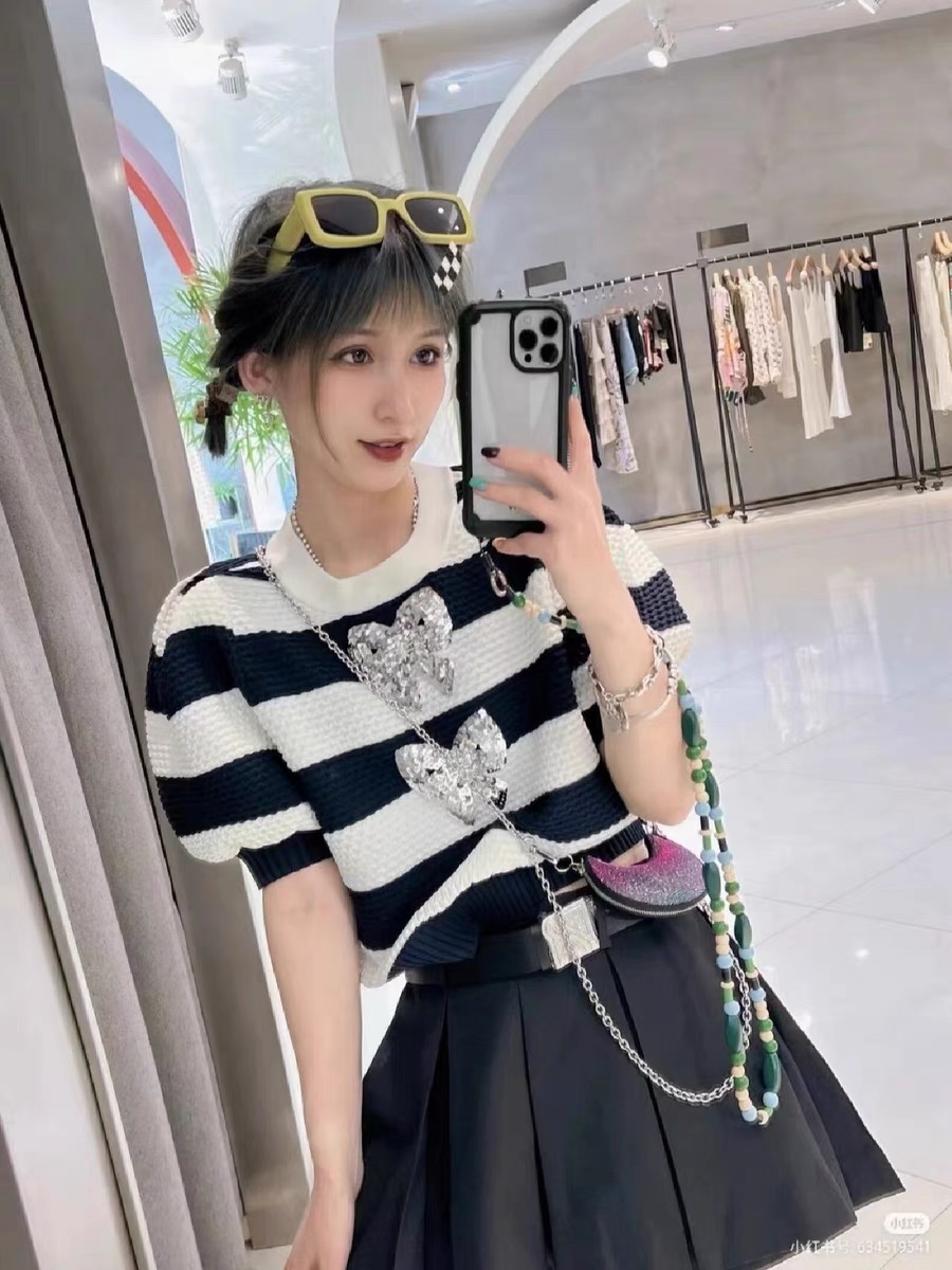 Rev*小眾設計師~我的菜！甜酷風亮片蝴蝶結條紋針織泡泡袖上衣女