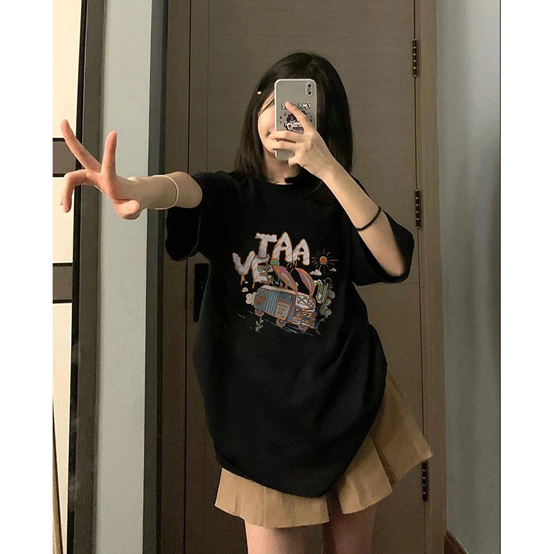 Short-sleeved t-shirt for women, trendy brand design, niche casual bottoming shirt