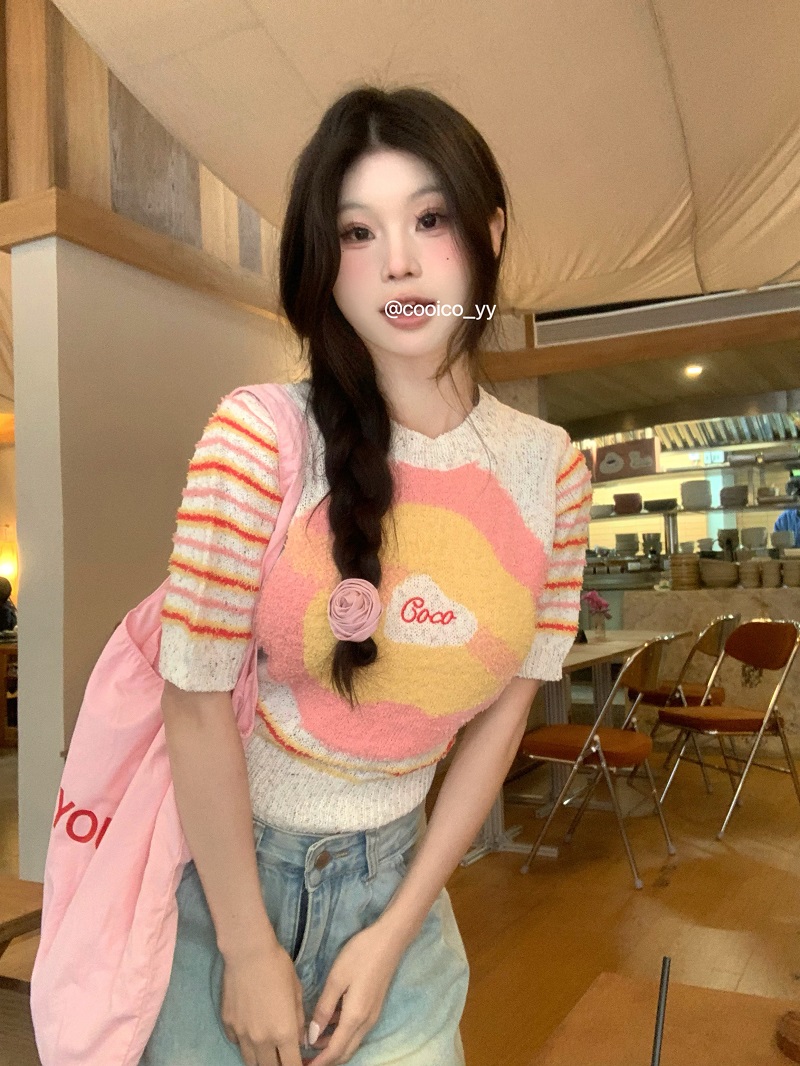 Real shot of imported woven heavy industry colorful dot love knitted short-sleeved women's early spring age-reducing tops