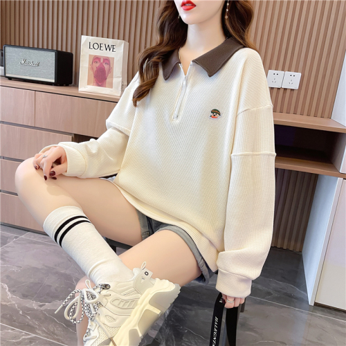 Actual shot of 2024 spring Korean style loose back collar waffle embroidered hem slit large size thin sweatshirt for women