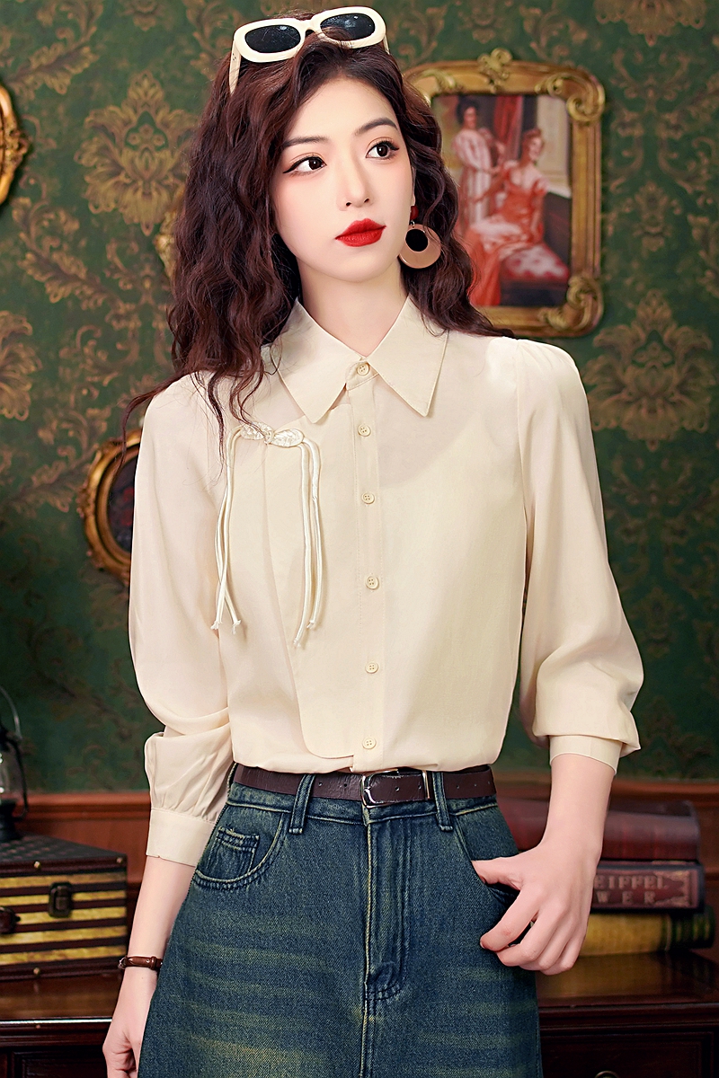 New Chinese style national style shirt for women 2024 spring and autumn new style apricot temperament commuter shirt button top niche