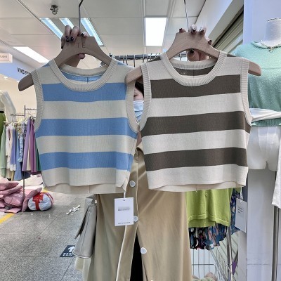 South Korea Dongdaemun 2024 summer new contrasting striped knitted vest women's design niche vest top
