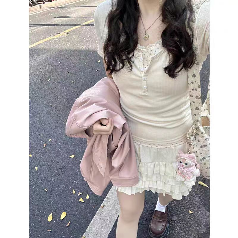 別致碎花低領短袖T恤女2024夏季新款修身bm蕾絲花邊假兩件u領上衣