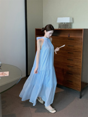 Real shot French gentle seaside vacation halter neck suspender dress women's new summer long dress
