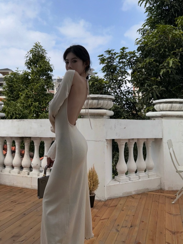 Actual shot of new retro backless slimming holiday dress
