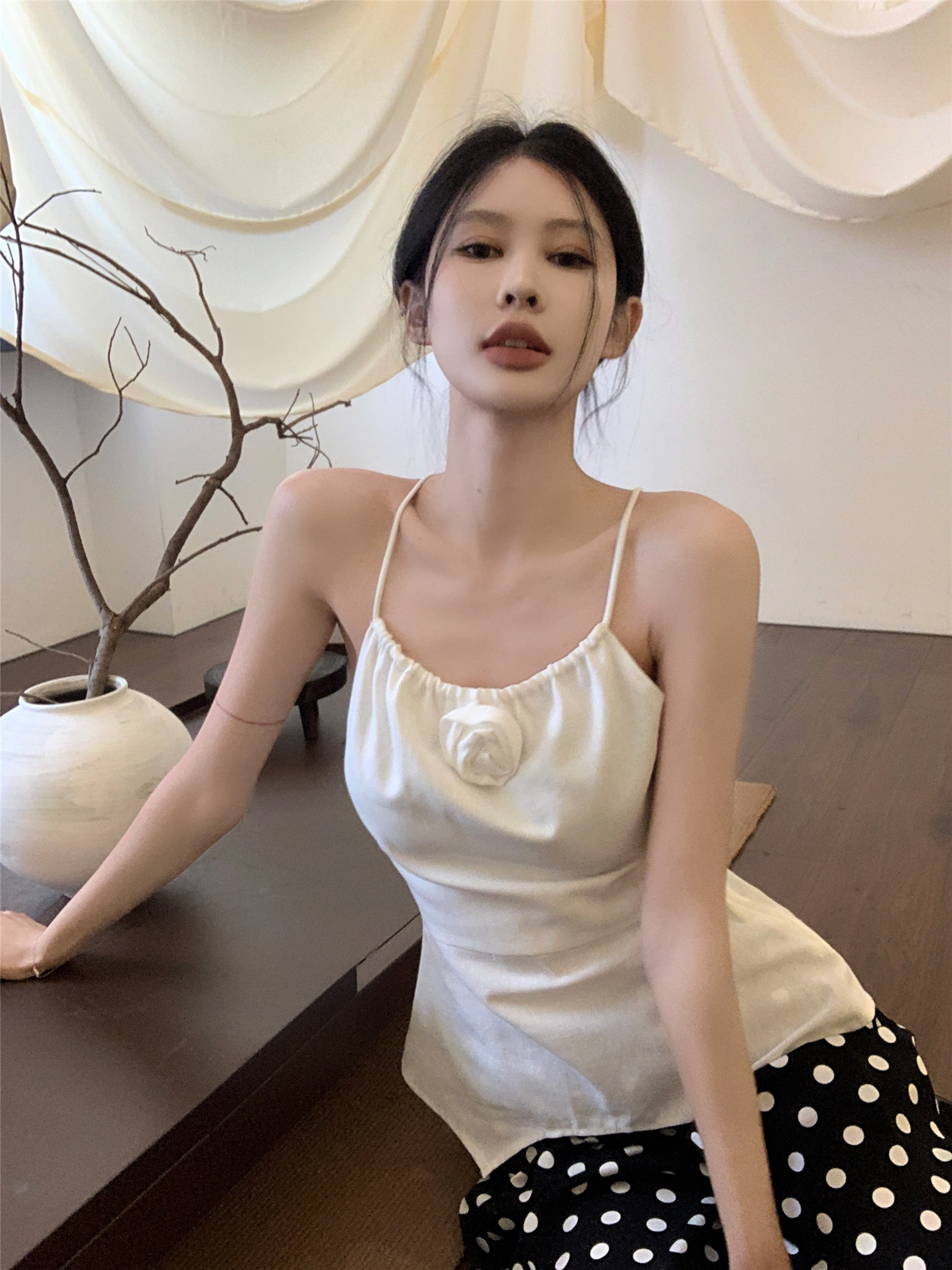 Real shot ~ Irregular backless camisole slimming top + polka-dot high-waisted straight wide-leg pants
