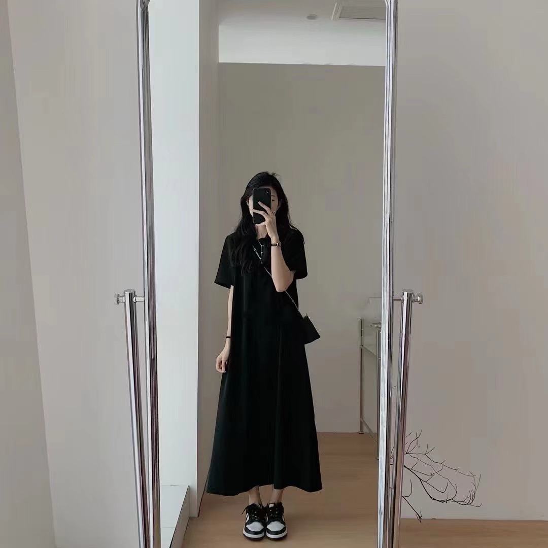 春季新款長裙寬鬆顯瘦簡約高級感A字連衣裙