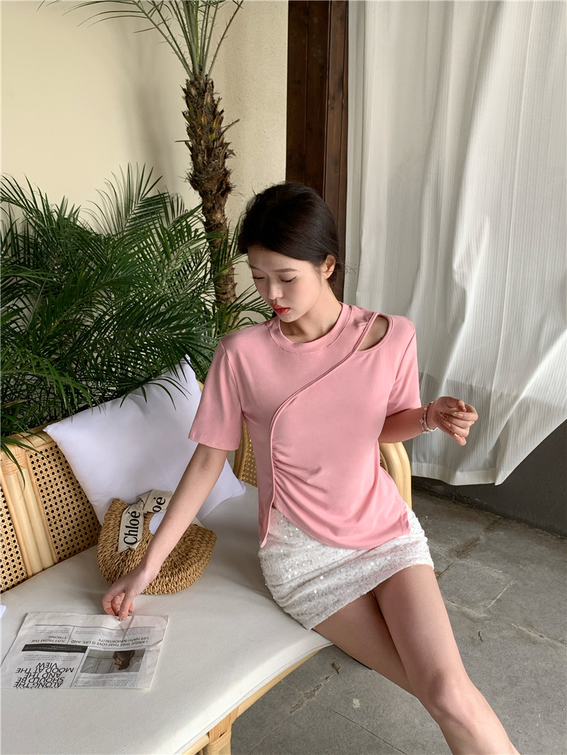 實拍~夏季新款設計感鏤空女T恤不規則設計感短袖上衣