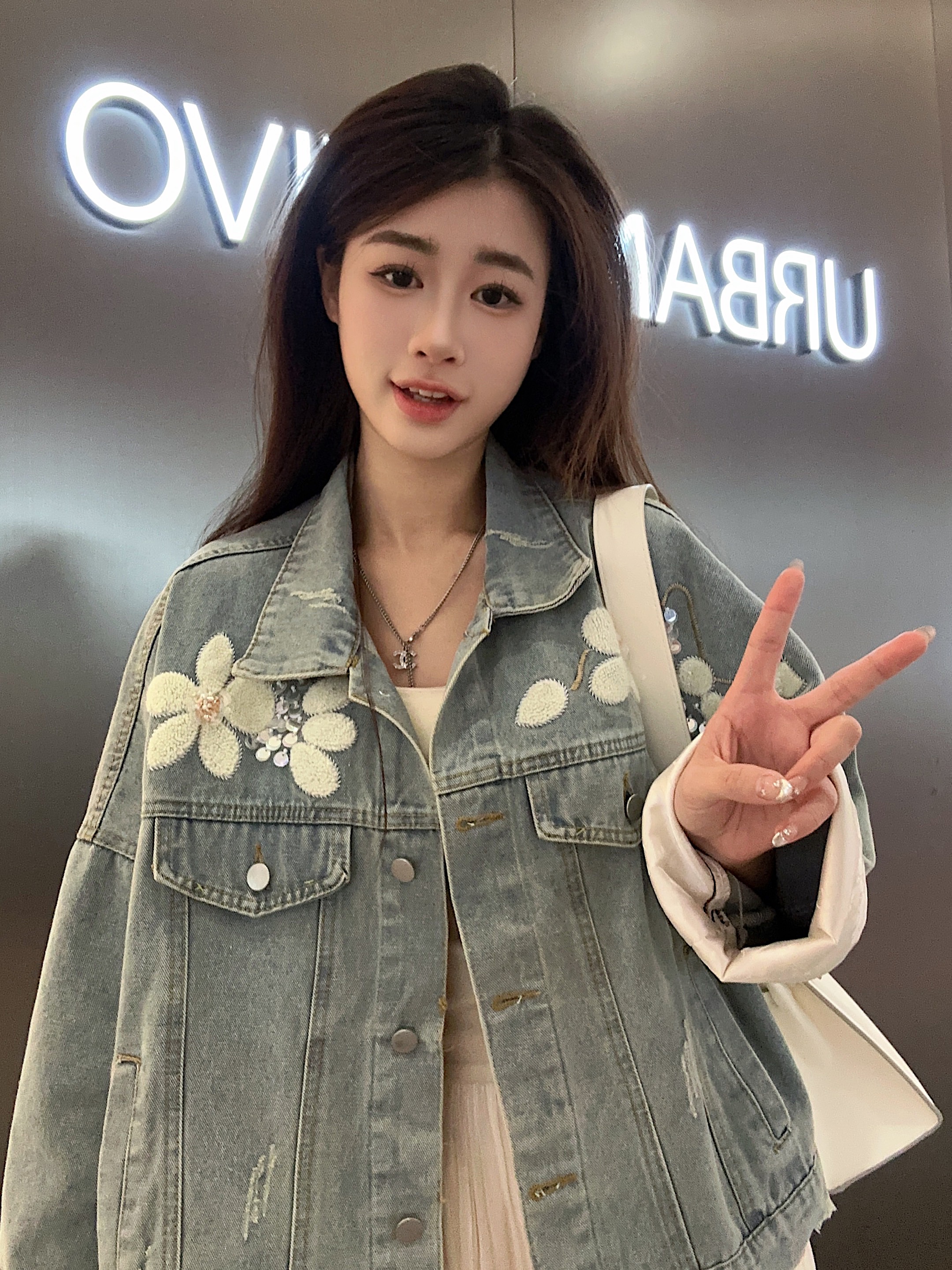 Real shot~ Spring new spliced ​​high-end denim jacket Chinese style denim jacket design niche