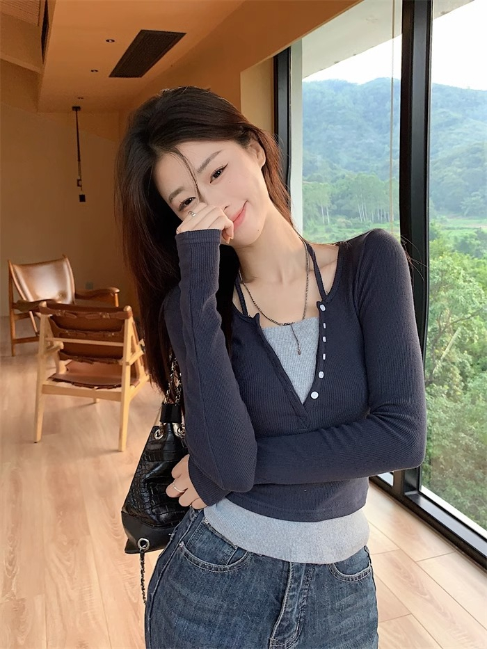 韓版正肩女修身短款長袖設計感假兩件掛脖上衣百搭純色淑女超修身
