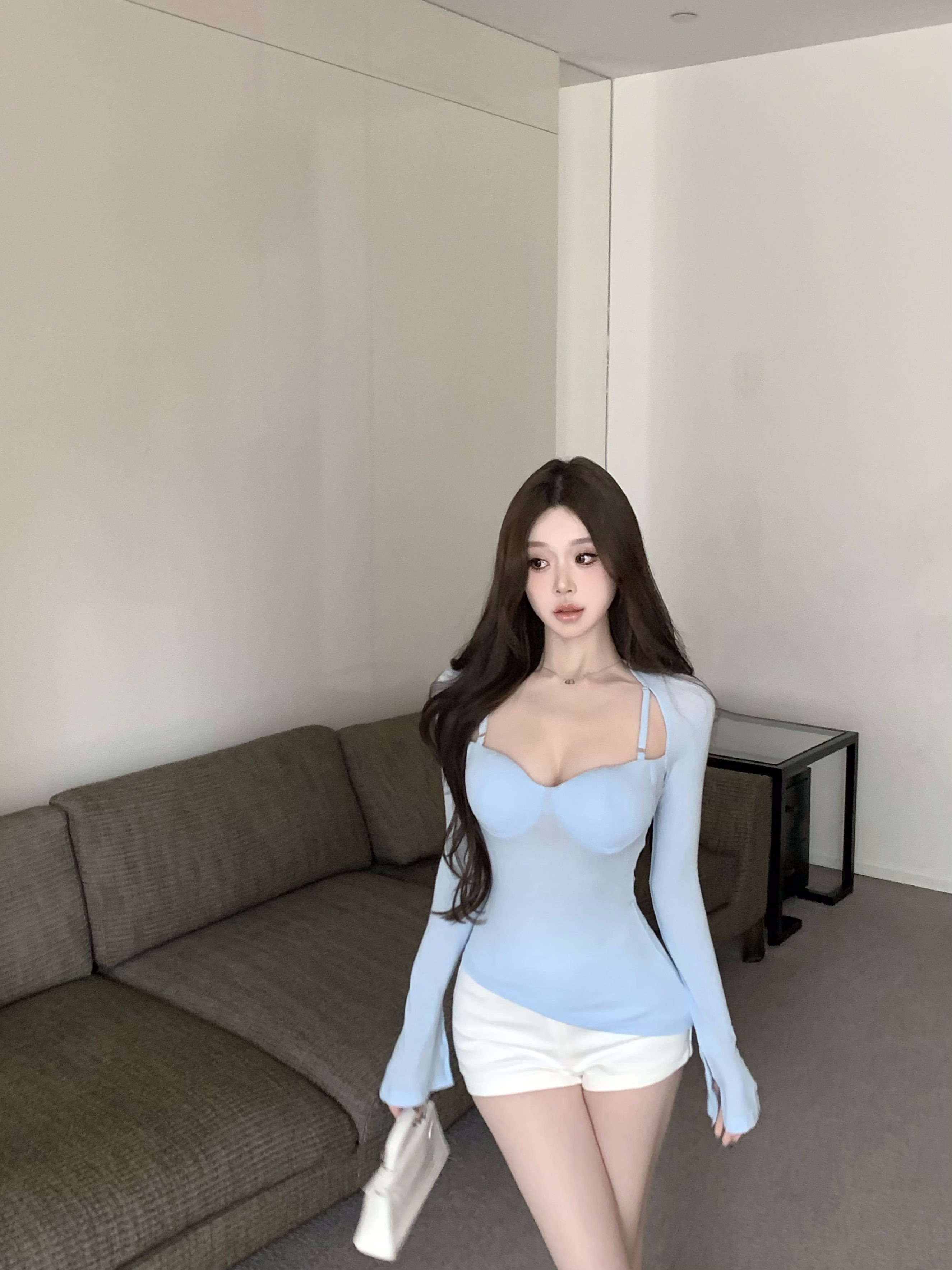實拍 純欲性感吊帶胸型開衩長袖修身斜邊打底衫小個辣妹上衣