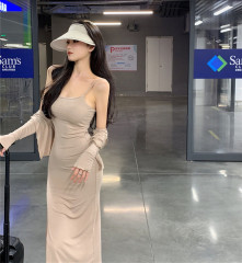 Actual shot of Pure Desire long-sleeved cardigan, sun protection top + high-waisted slit, slimming waist and hip-hugging suspender dress for women