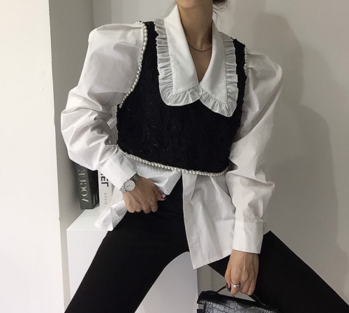 Korean chic small style short pearl vest + doll collar long-sleeved shirt