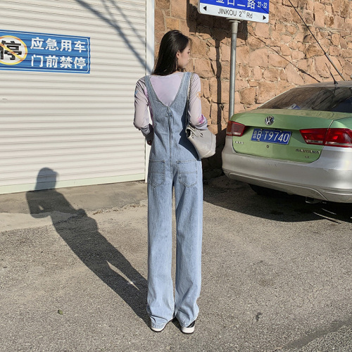 Real shots of street wear, new overalls, age-reducing, loose denim wide-leg overalls for women