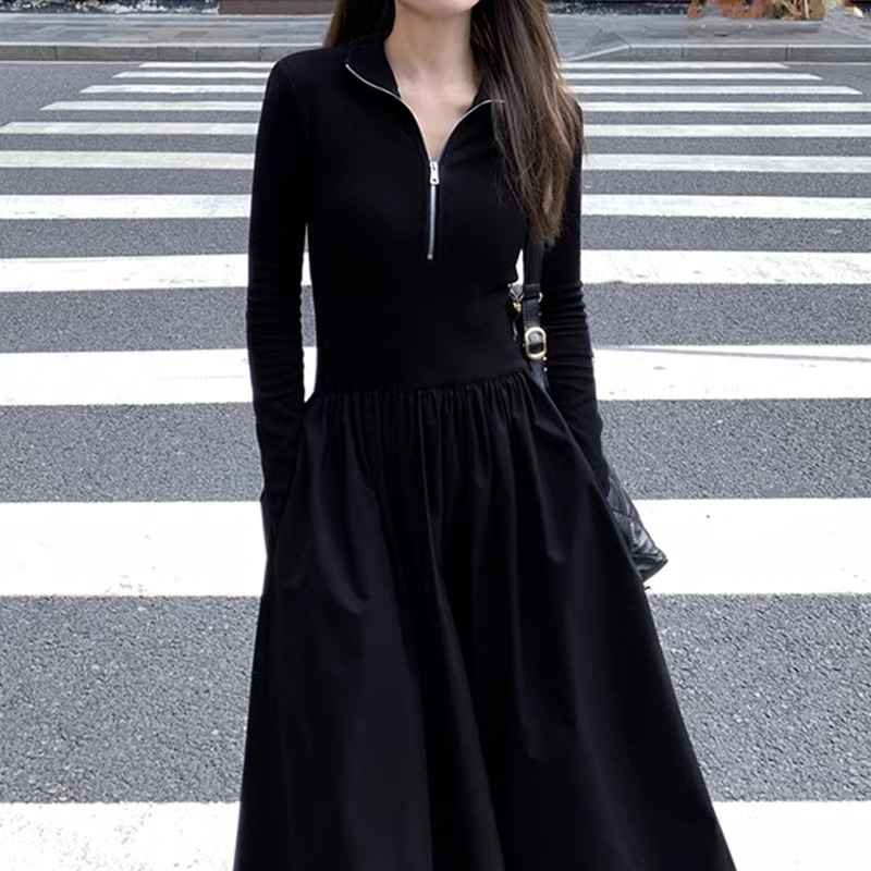 High-end French thick sweater knitted dress for women spring and winter new style bottoming with drapey temperament long skirt