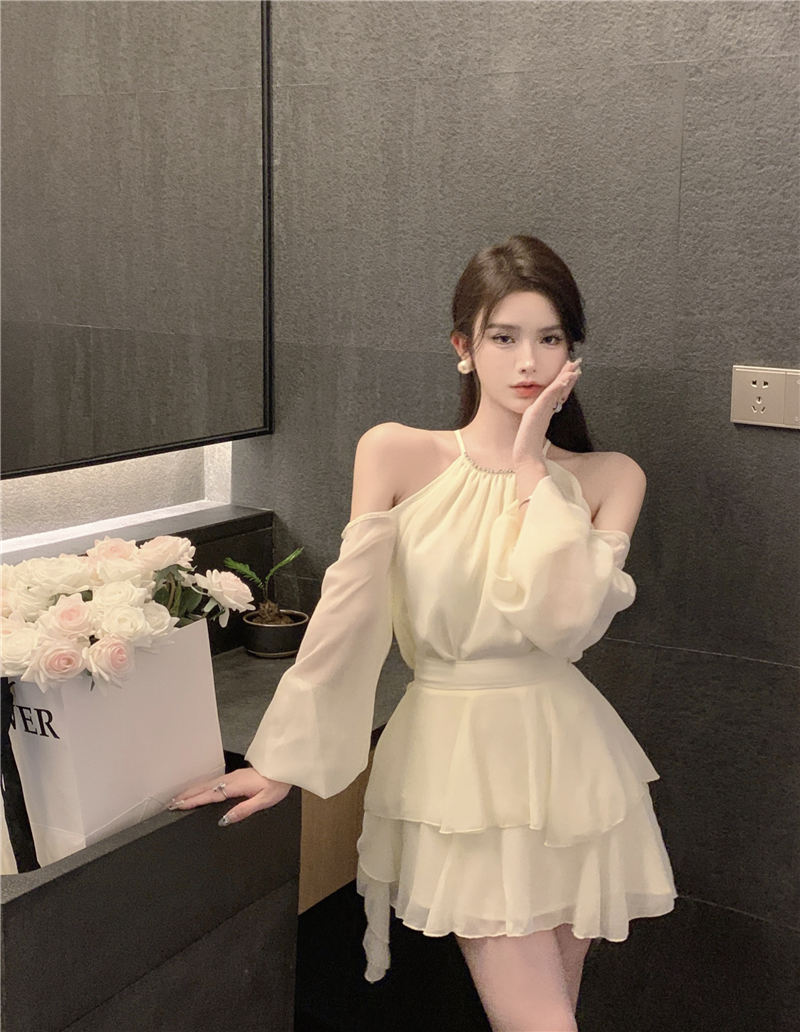 Actual shot of gentle temperament small dress two-piece set for women autumn halter neck off-shoulder top cake skirt suit