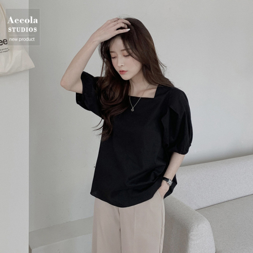 Spring and summer retro Hong Kong style French niche sweet short-sleeved square neck puff sleeve shirt women's tops versatile and fashionable