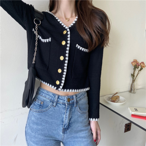 Actual shot of Xiaoxiangfeng V-neck contrasting sweater heavy industry short cardigan jacket