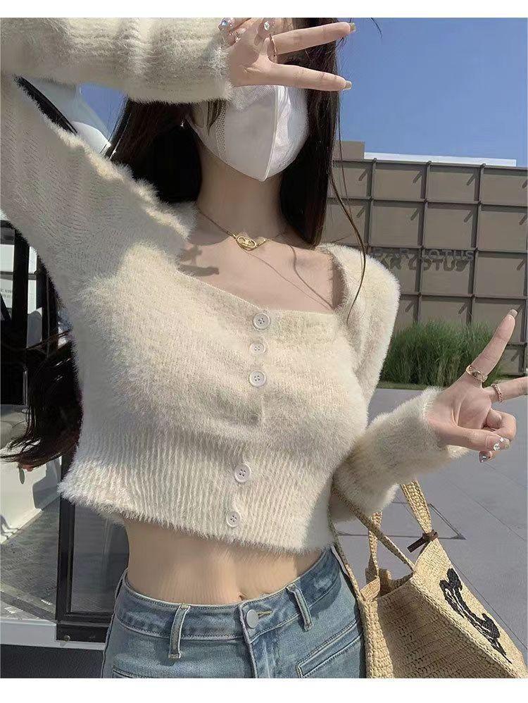 2024 Autumn and Winter New Korean Style Square Neck Gentle Wind Soft Waxy Plush Slim Fit Short Sweater