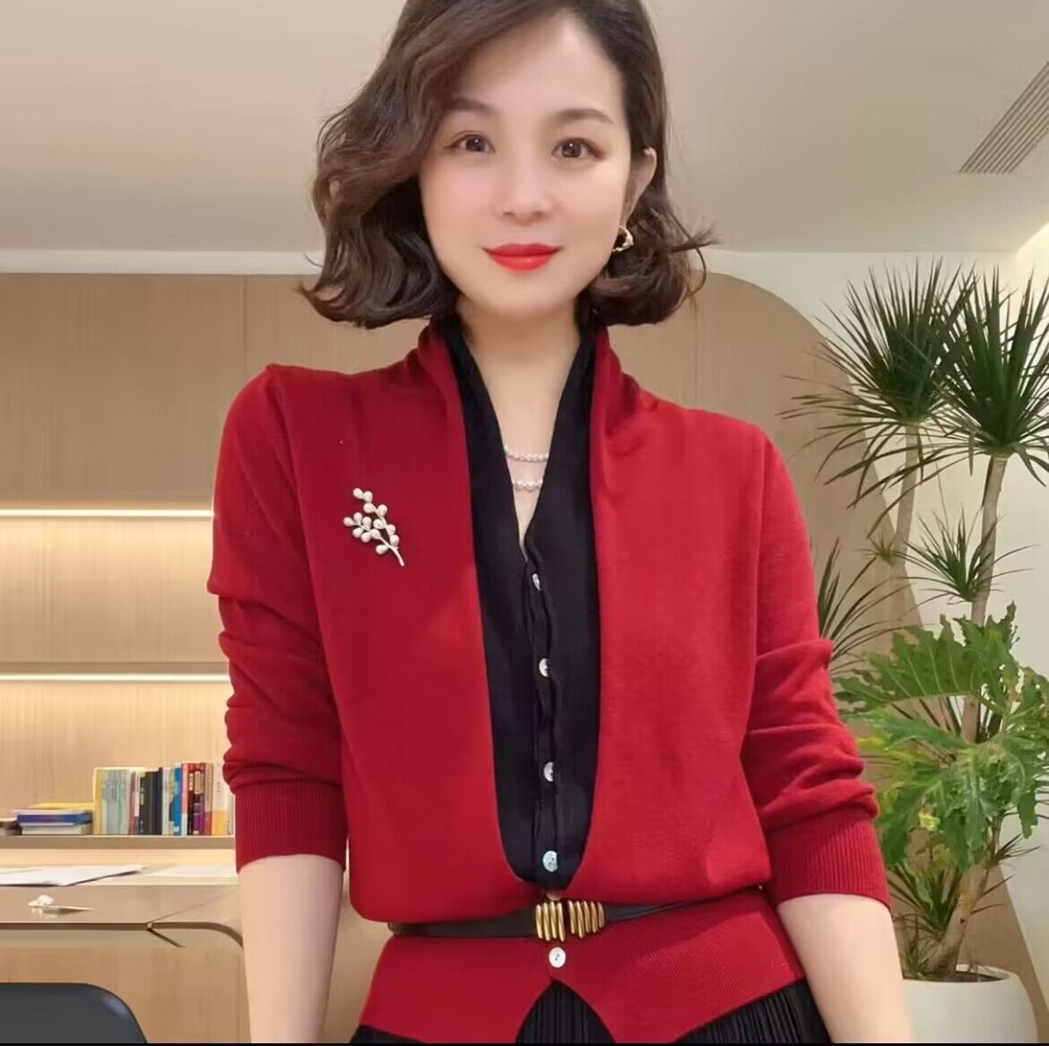2024 spring new wool fake two-piece cardigan sweater top versatile slimming Korean style sweater