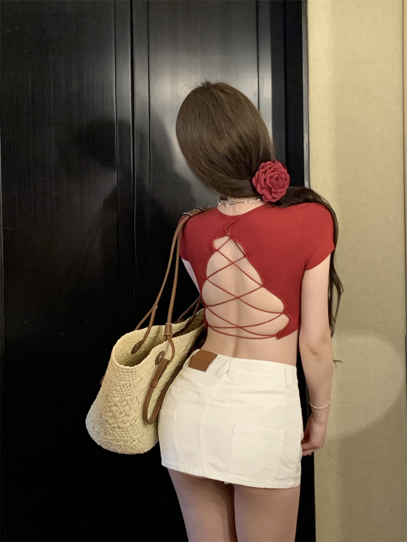 Actual shot~Short T-shirt with cross straps on the back Sexy backless short-sleeved top