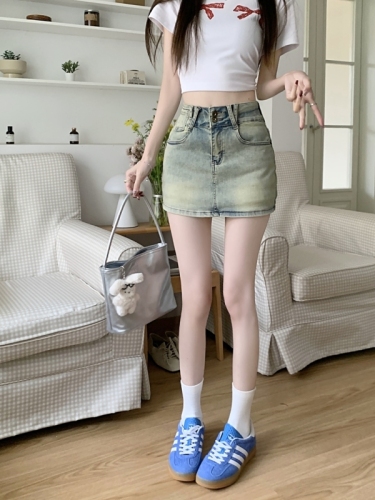 Real shot#High-waisted denim skirt and culottes for women. Designed washable anti-exposure A-line hip-hugging short skirt.