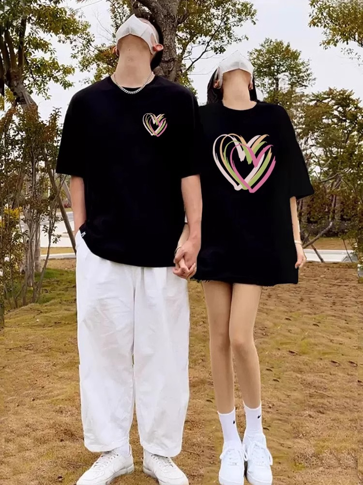 特別的情侶裝夏季T恤一男一女高級感2024新款潮流roora不一樣短袖