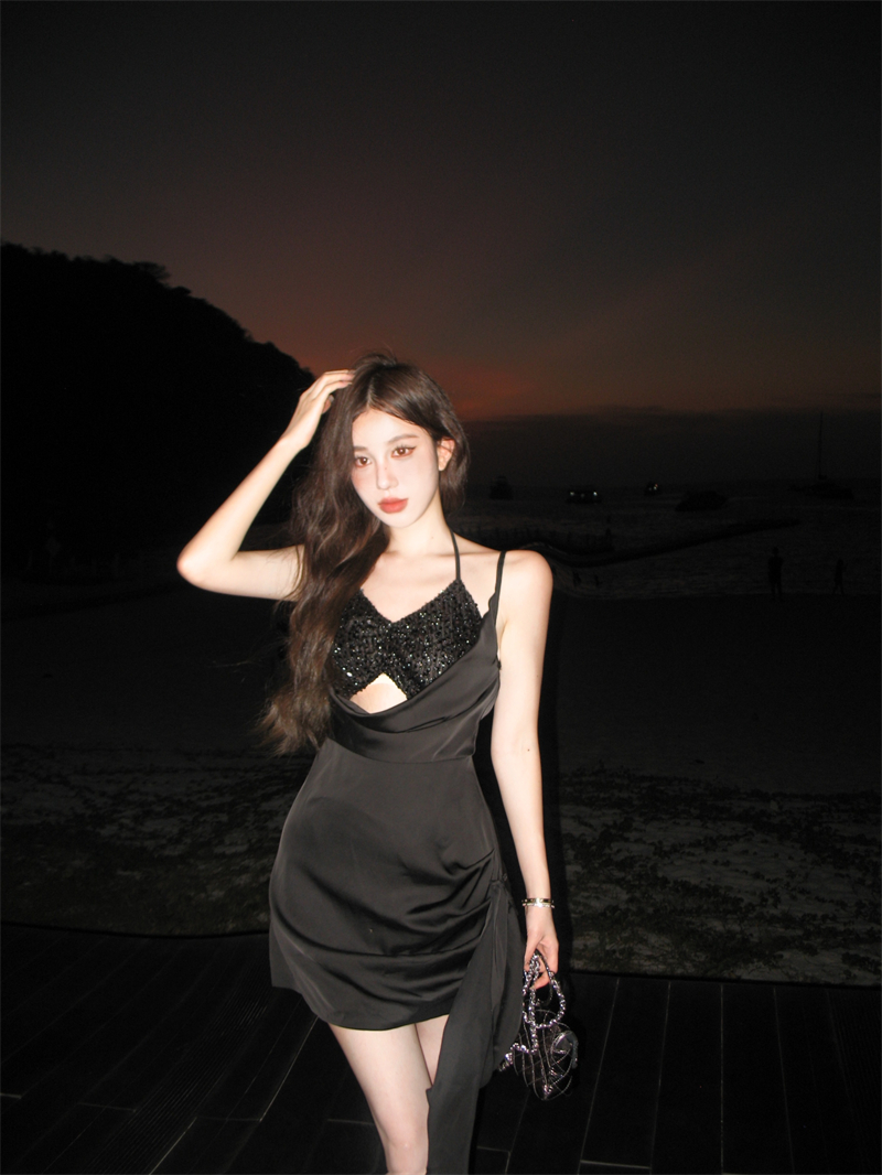 Real shot of romantic butterfly temperament, slimming and niche design dress