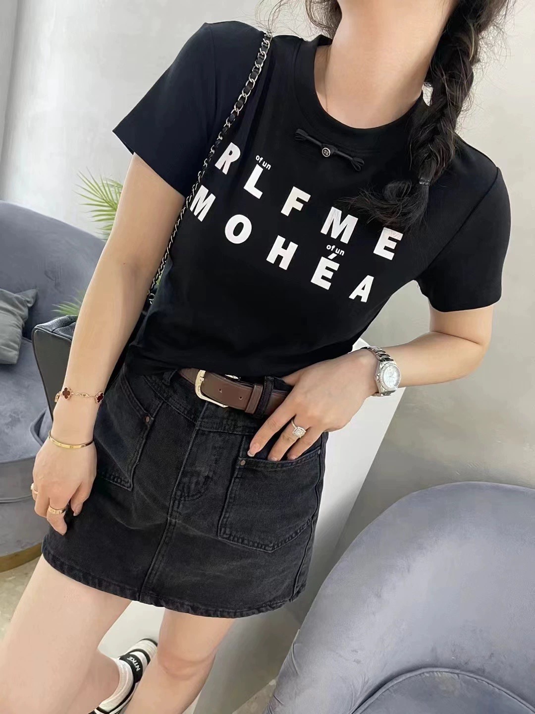 美式復古字母印花新中式盤扣短袖T恤女2024春季新款休閒圓領上衣