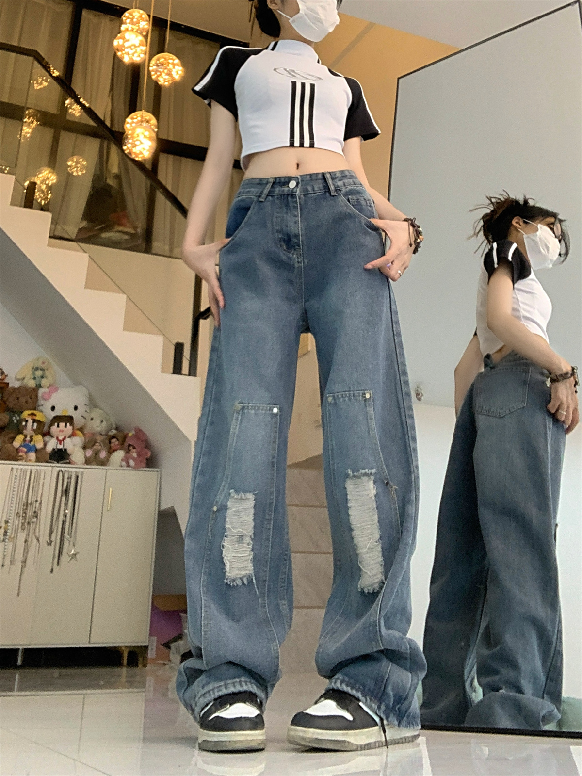 Actual shot ~ retro ripped jeans, design straight pants, loose and drapey wide-leg pants for women
