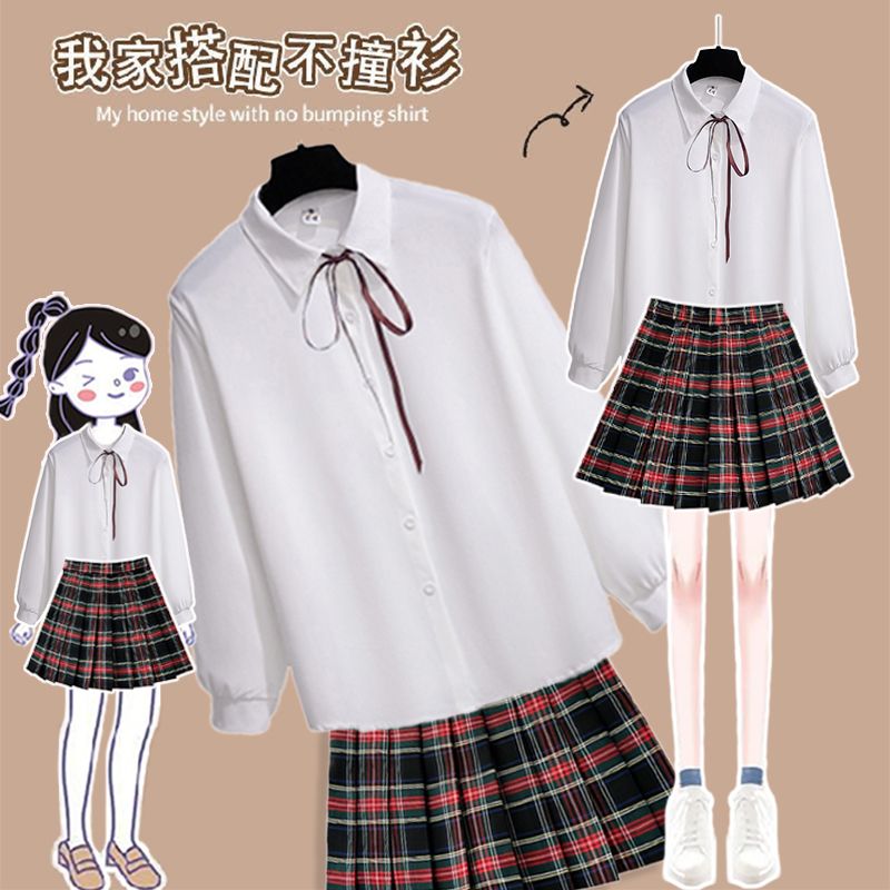 早春新款小個子一整套辣妹少女感顯瘦茶系襯衫+百褶短裙兩件套裝