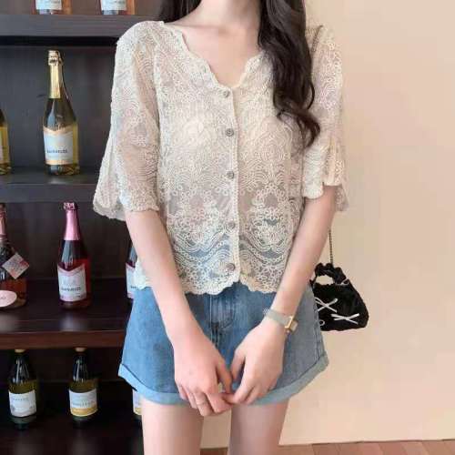 Summer new Korean style V-neck design heavy-duty crochet hollow lace short-sleeved cardigan top for women