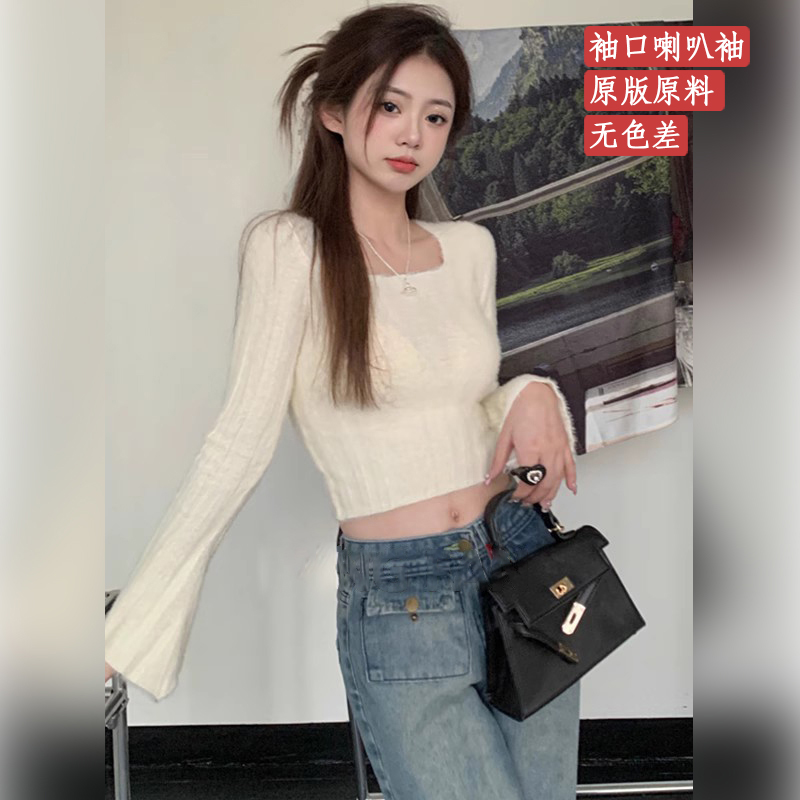 2024秋冬新款韓系坑條喇叭袖方領短款打底衫女長袖上衣針織衫毛衣