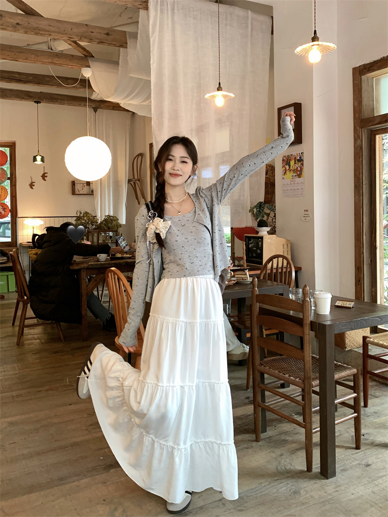 實拍 早春韓系穿搭套裝長袖開弔帶背心蛋糕半身裙女裝三件套